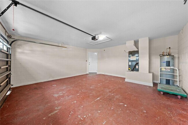 Building Photo - 2413 Sonja Ct