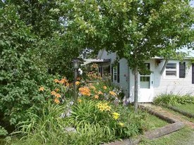 Building Photo - 39 Wellsprings Lane