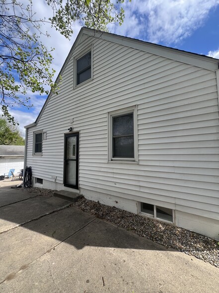 Building Photo - 4135 8th St
