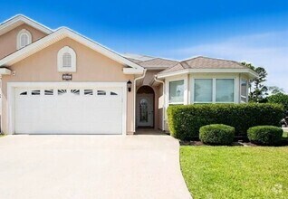 Building Photo - Rare find! 4/2 in Laurel Island