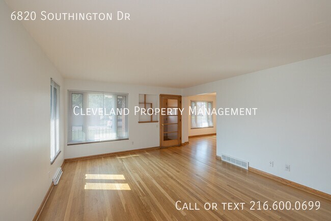Building Photo - 6820 Southington Dr