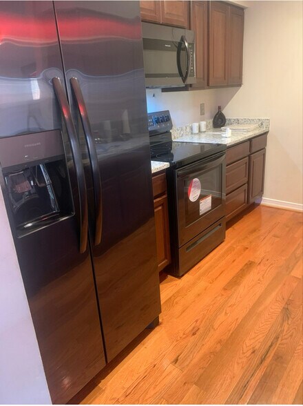 Building Photo - 9000 Address Disclosed upon Appointment