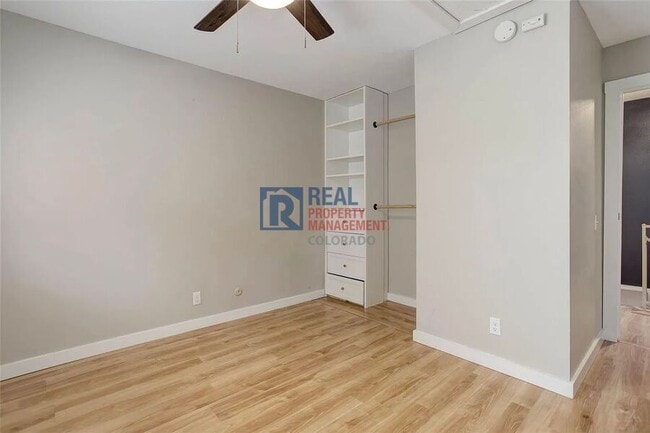 Building Photo - 3355 S Flower St