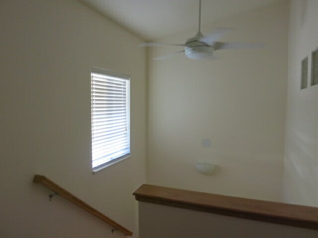 Building Photo - 1647 N Aliwood Way W