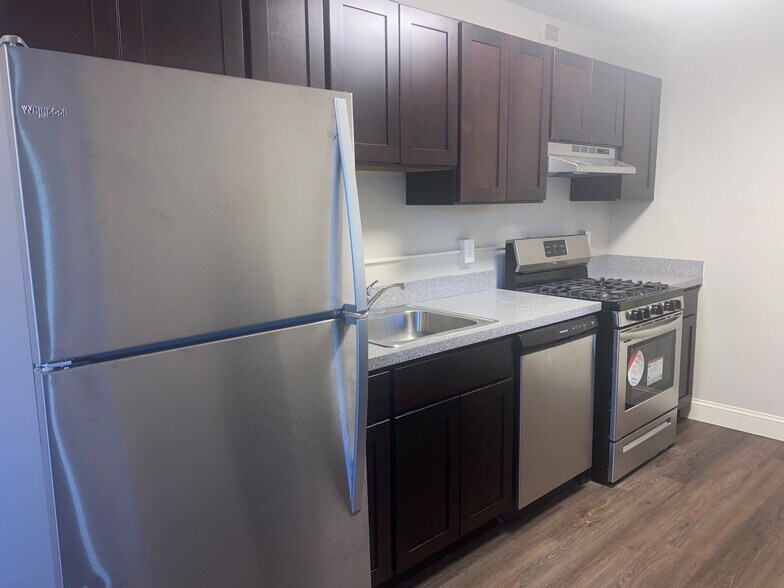 Building Photo - The Metropolitan Wynnefield