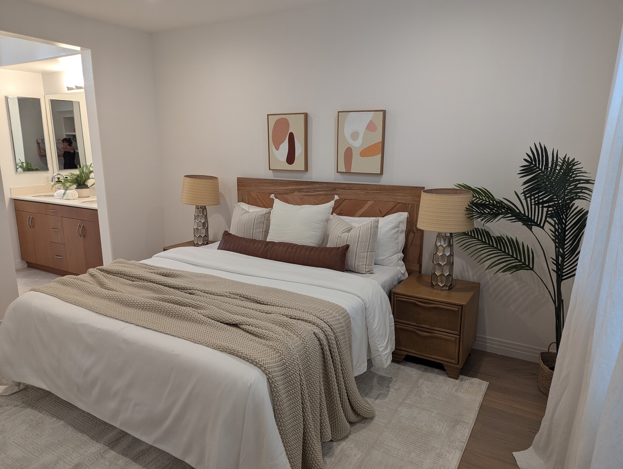 Building Photo - 7100 Playa Vista Dr