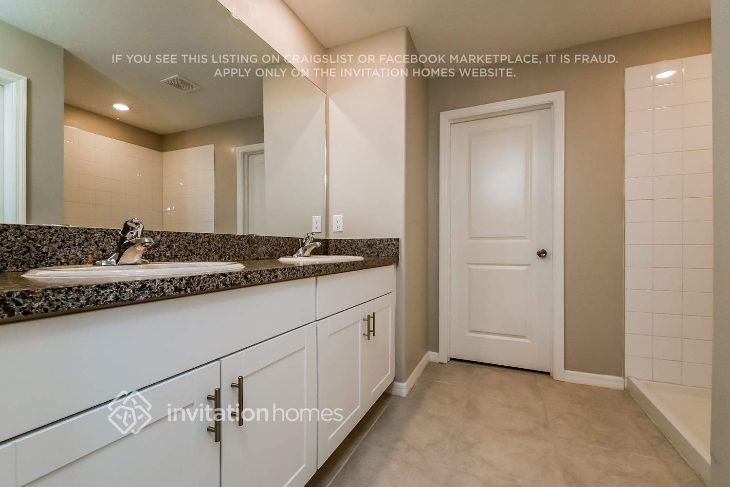 Building Photo - 1540 Blue Rose Dr