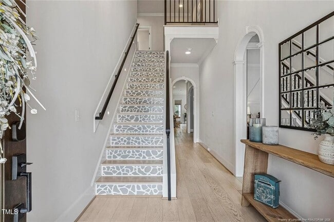 Building Photo - 2098 Amalfi Pl