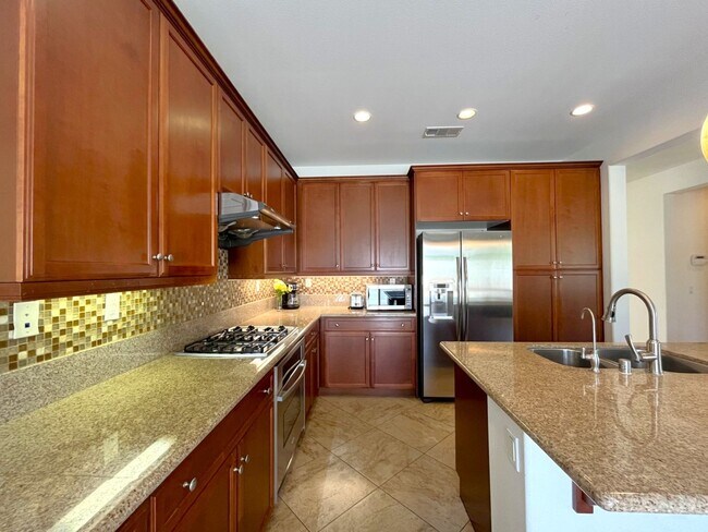 Building Photo - 7143 Leighton Dr