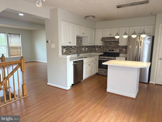 Building Photo - 5327 Abbeywood Ct