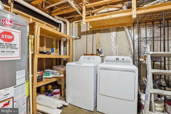 Building Photo - 6005 Pieco Ct