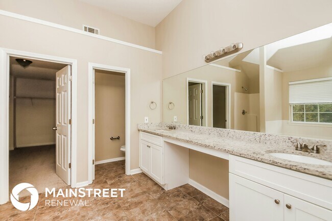 Building Photo - 3958 Craggy Perch