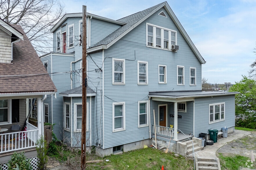 Primary Photo - 3655 Besuden Ct