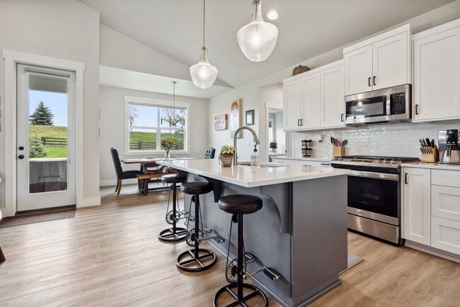 Building Photo - 138 Sage Grouse Way
