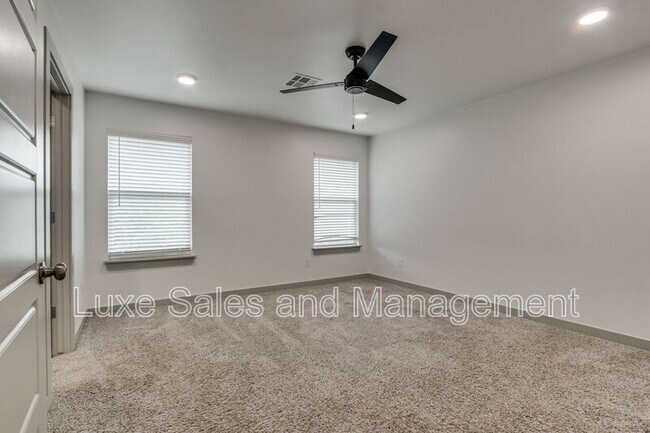 Building Photo - 13508 Vinita Dr