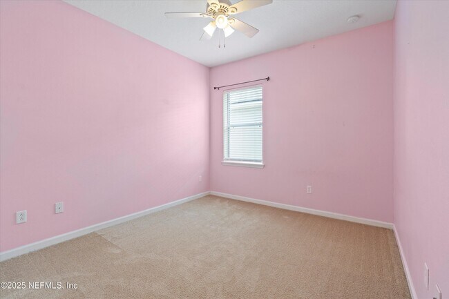 Building Photo - 5985 Wind Cave Ln