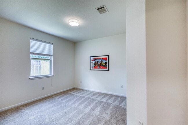 Building Photo - 5817 Loblolly Ln