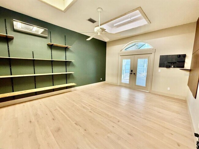 Building Photo - 28412 Great Bend Pl