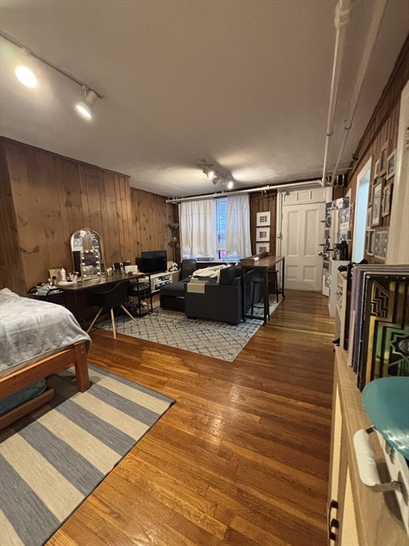 Building Photo - 123 Marlborough St