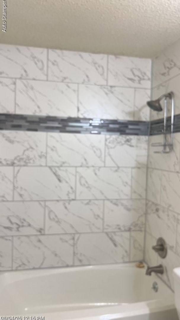 Building Photo - 903 Love Wood Ln