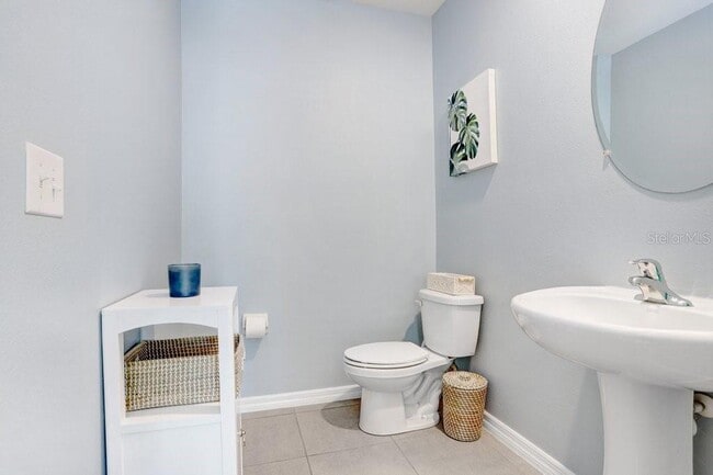 Building Photo - 3044 Suncoast Plains Dr