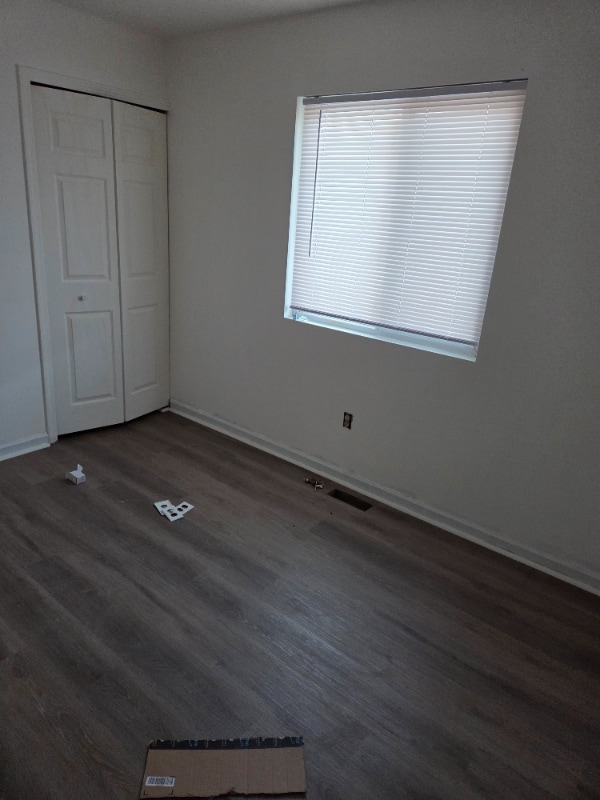 Building Photo - 17541 E 10 Mile Rd