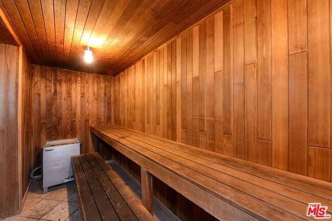 Building Photo - 2700 Cahuenga Blvd