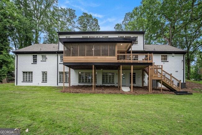 Building Photo - 788 Sherwood Rd N W