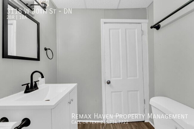 Building Photo - 3118 W 30th St