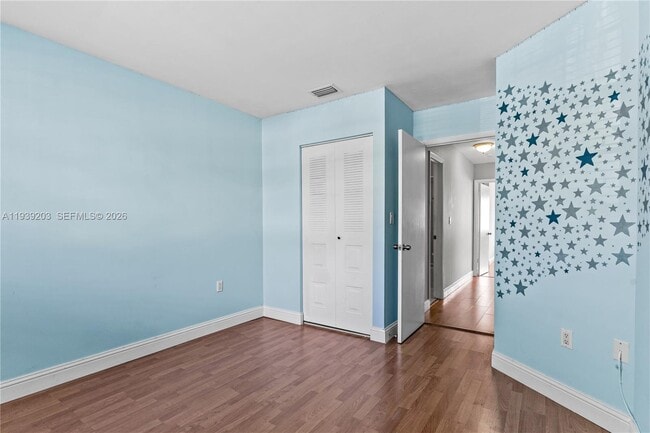 Building Photo - 11824 SW 99th St