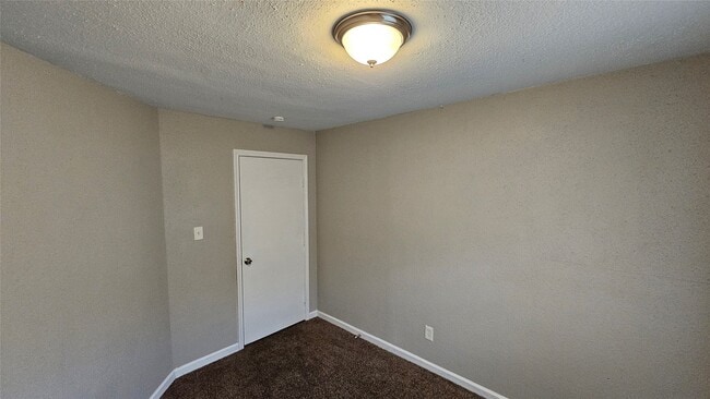 Building Photo - 13102 Crystal Cove Dr