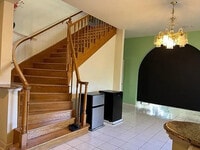 Building Photo - 33553 5th St