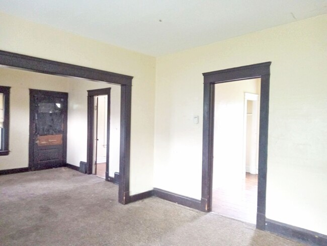 Building Photo - 13505 Marston Ave