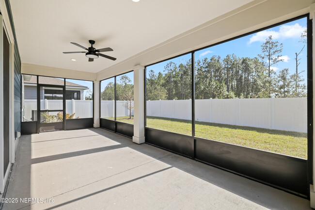 Building Photo - 42 Myrtle Oak Ct