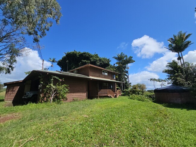 Building Photo - 1100 Ainalako Rd