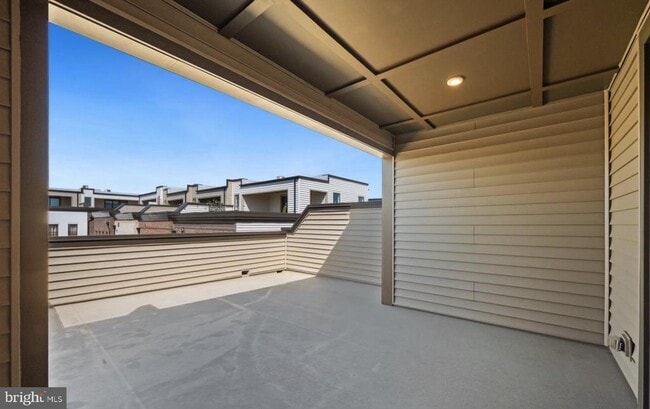 Building Photo - 22143 Penelope Heights Terrace