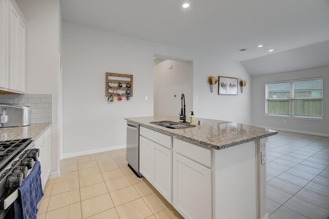 Building Photo - 3334 Tug Wy