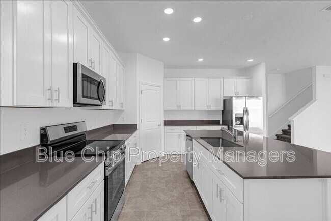 Building Photo - 2096 Shaggy Fisher Dr