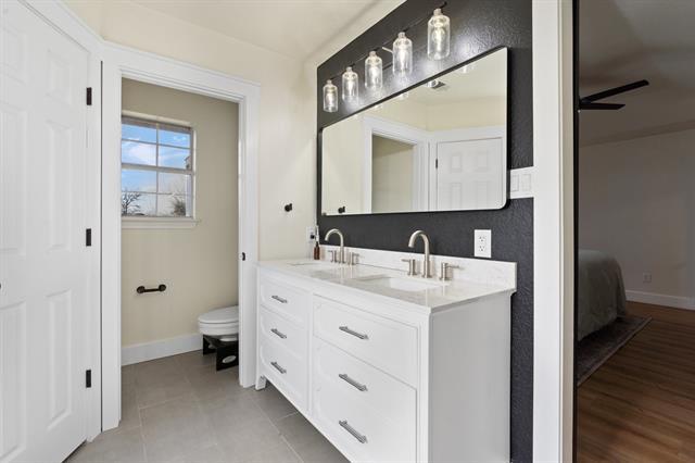 Building Photo - 517 McKittrick Ct