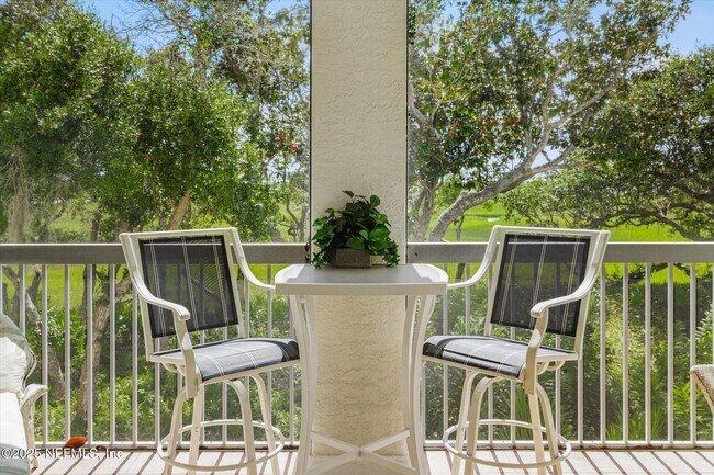 Building Photo - 215 S Ocean Grande Dr