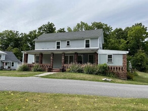 Building Photo - 103-105-105 Flatbush Camp Rd