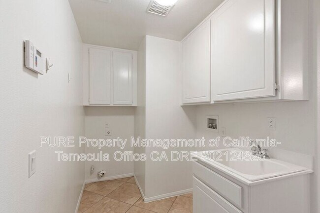Building Photo - 29723 Andromeda St
