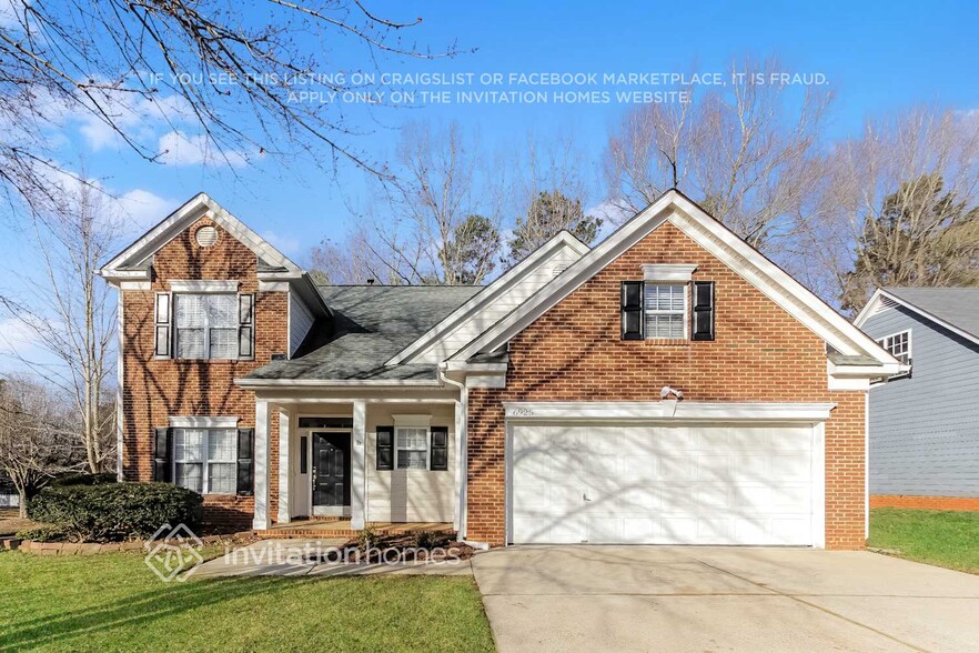 Primary Photo - 6925 Reedy Creek Rd
