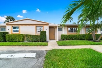 Building Photo - 2567 Dudley Dr E