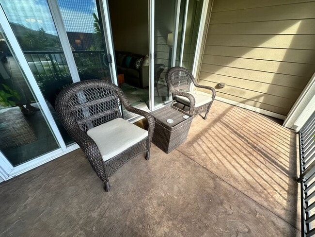 Building Photo - Furnished 2BR/2BA at Ka Malanai in Kailua + Central A/C & 2 Parking