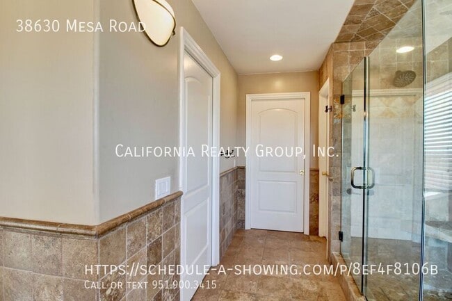 Building Photo - 38630 Mesa Rd