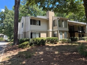 Building Photo - 5005 Wingate Way