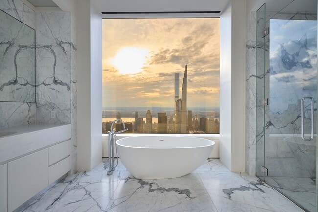 Building Photo - 432 Park Ave