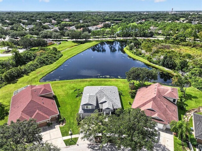 Building Photo - 10725 Banfield Dr