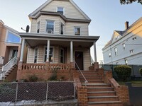 Building Photo - 347 Avenue C